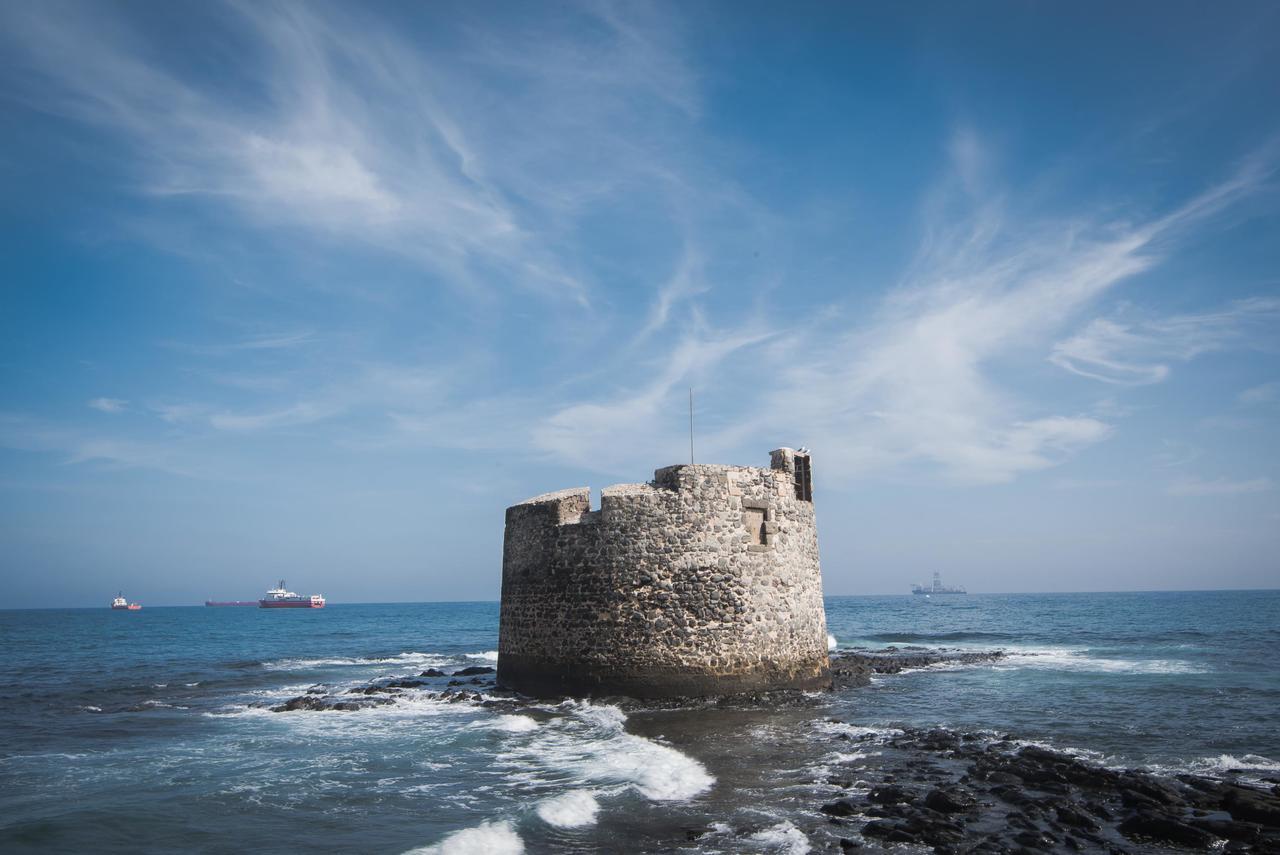 Flatguest - Castle Sea View Apartment Las Palmas de Gran Canaria Exterior photo